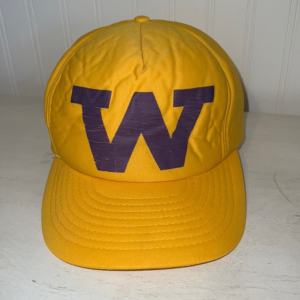 80s Vintage University Washington Huskies Washington California Headwear